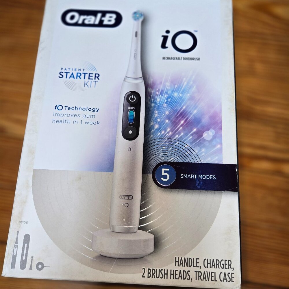 Brand new Oral-B rechargeable toothbrush kit